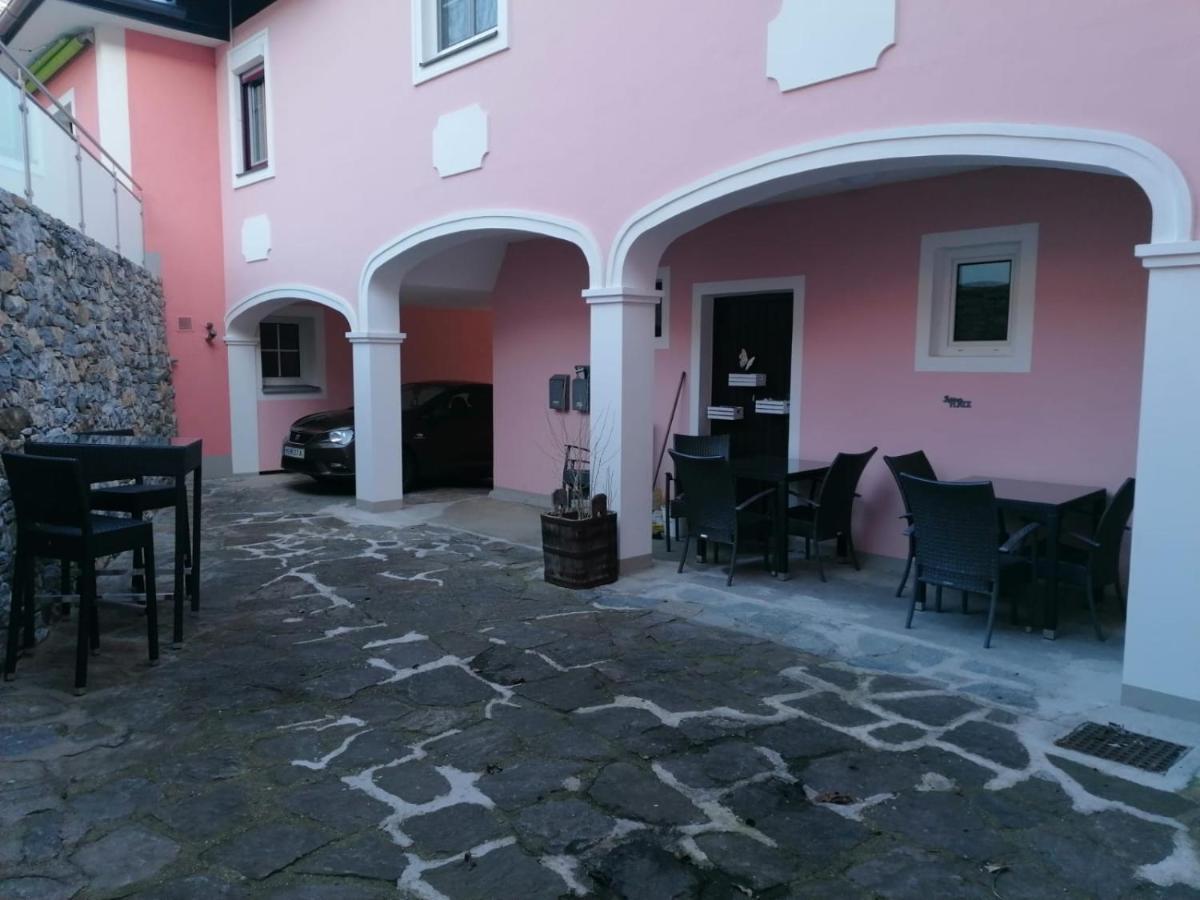 Gaestehaus Ruinenblick Bed & Breakfast Spitz an der Donau Exterior photo