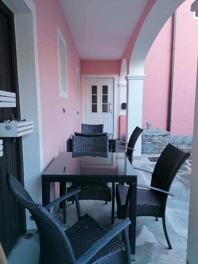 Gaestehaus Ruinenblick Bed & Breakfast Spitz an der Donau Exterior photo